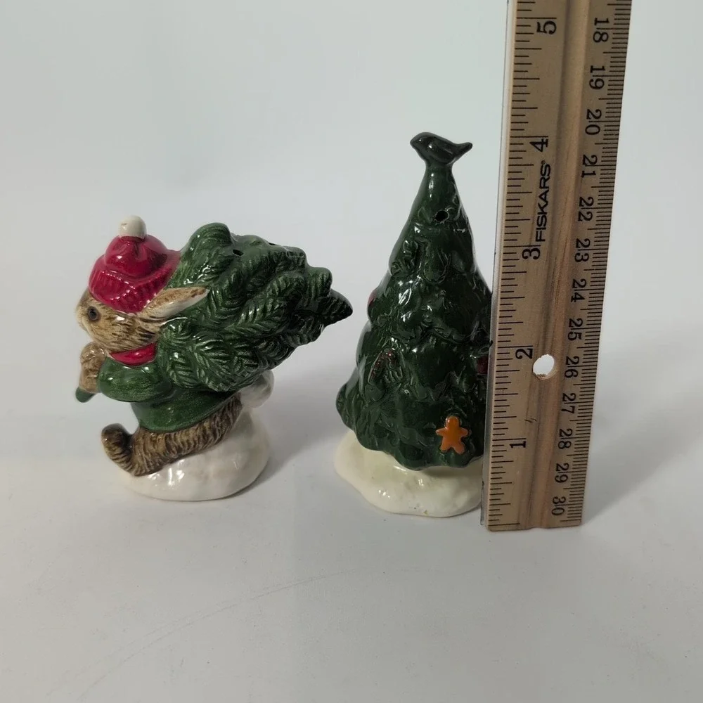 Gibson Greeting Christmas Tree & Bunny Mouse Salt & Pepper Shakers Otagiri Japan
